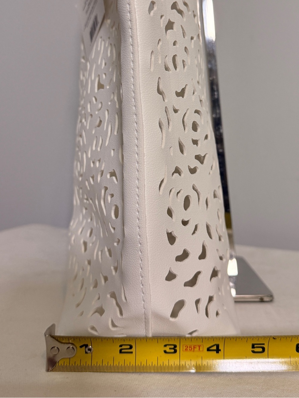 Oscar de la Renta Fragrance White Preforated Laser-Cut Tote Bag - Picture 15 of 16